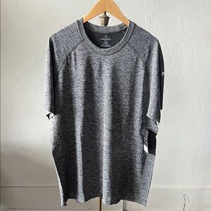 NWT Fabletics Training Day Shirt Mens XXL